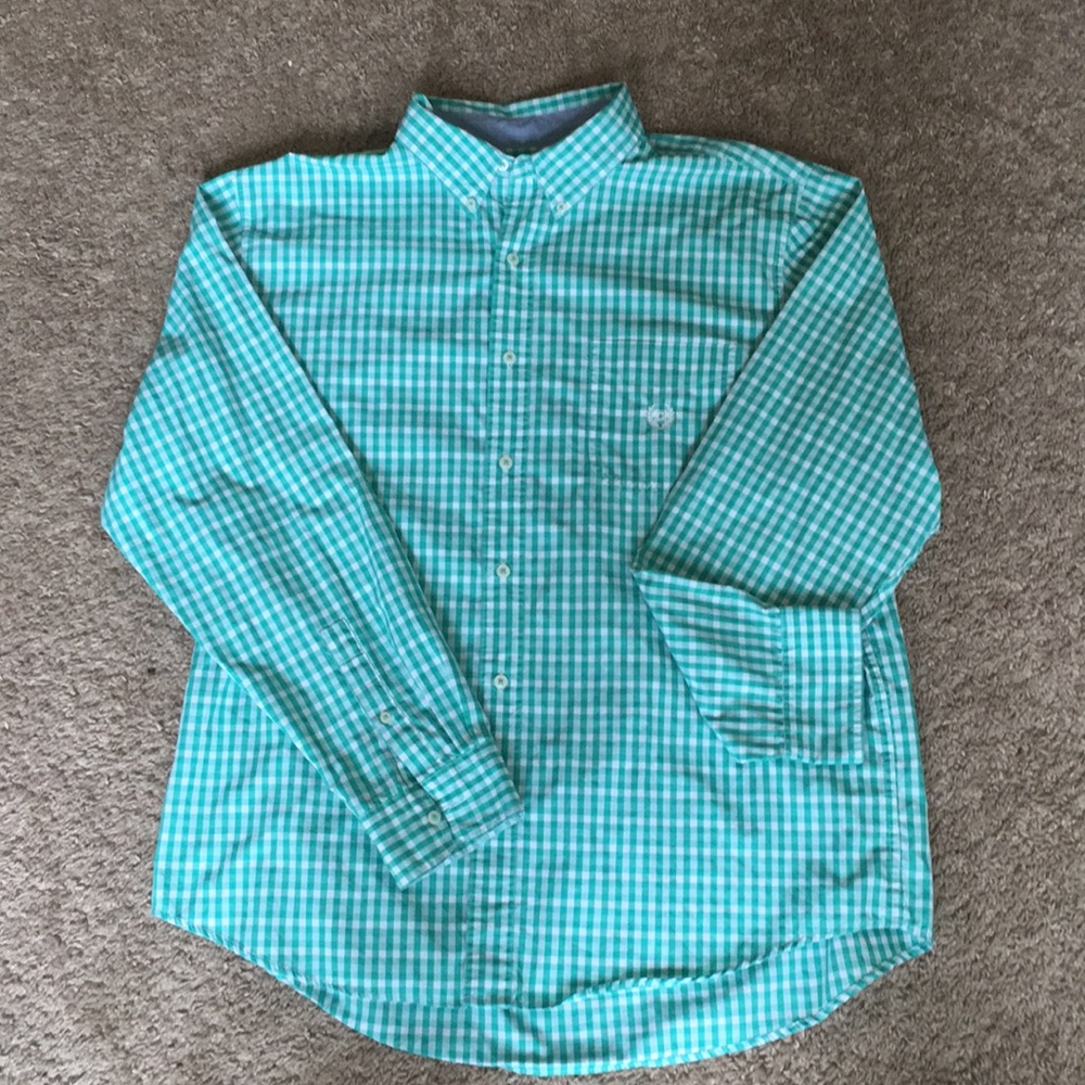 🎉🎉 EUC Men’s green check button down shirt.